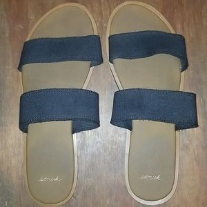 Sanuk sandals